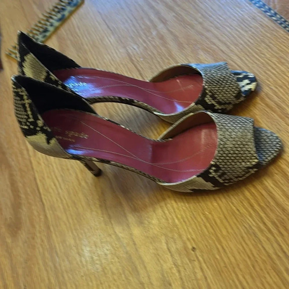 Kate Spade Snakeskin Print Peep Toe - Picture 2 of 7